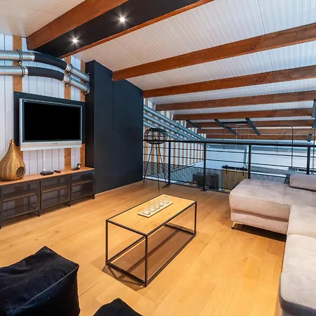 Elegant Place In Goesnes, Cleaning Included