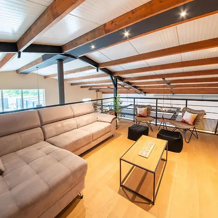 Elegant Place In Goesnes, Cleaning Included Holiday home