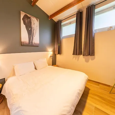 Elegant Place In Goesnes, Cleaning Included