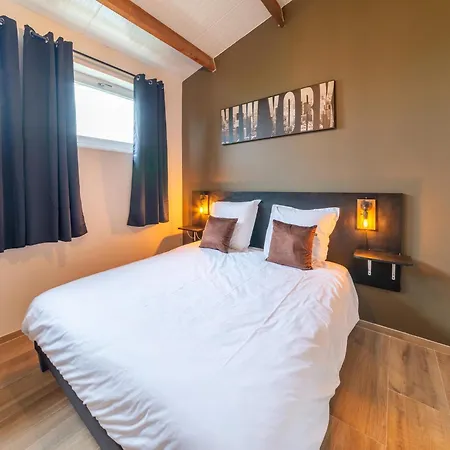Holiday home Elegant Place In Goesnes, Cleaning Included